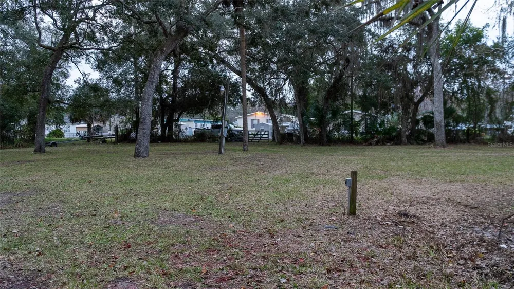 155 FRAN LANE Satsuma, FL 32189