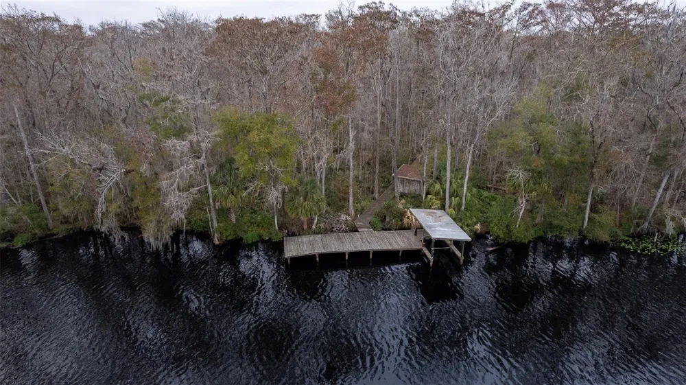 155 FRAN LANE Satsuma, FL 32189
