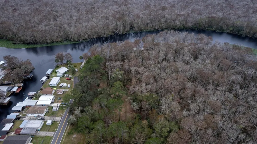 155 FRAN LANE Satsuma, FL 32189