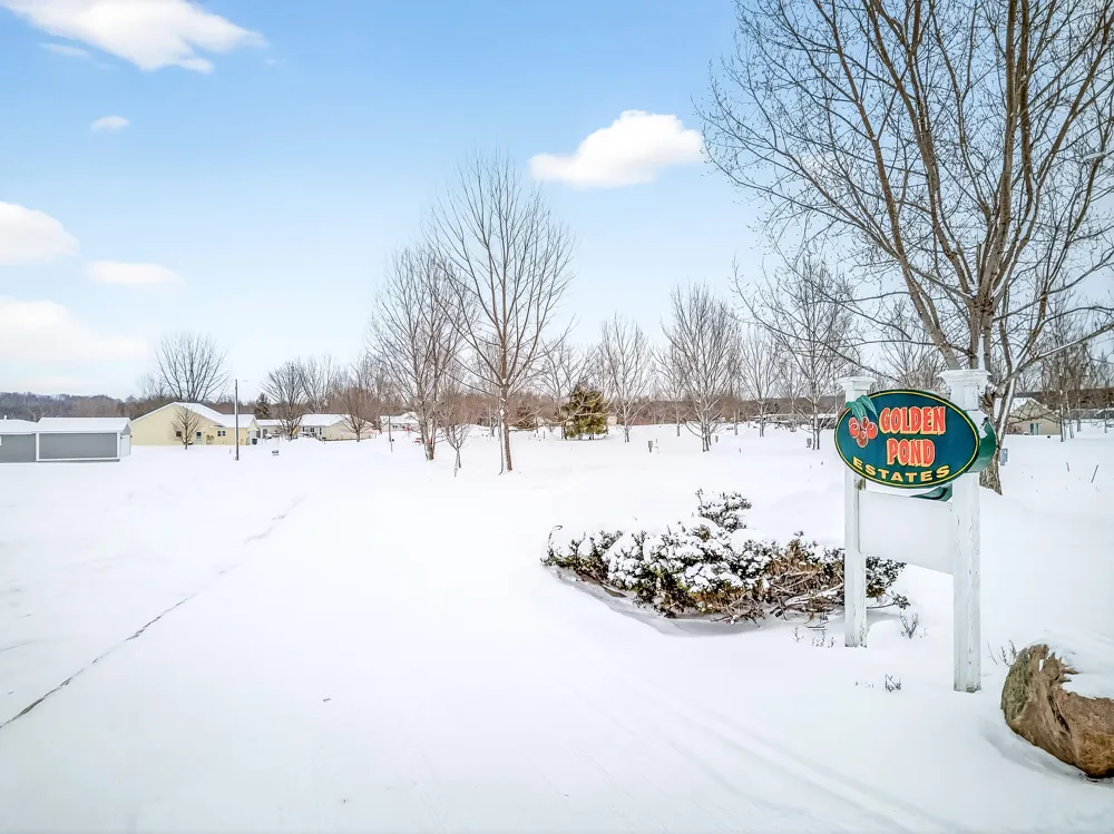 9 Lake Boulevard Hart, MI 49420