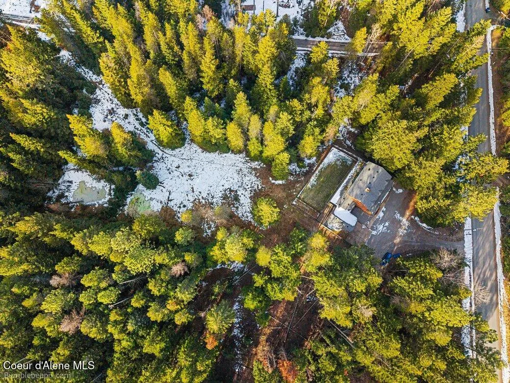 15951 Pinewood Way Hayden, ID 83835