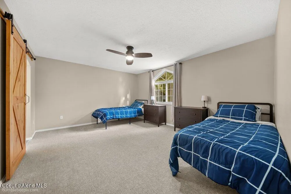 15951 Pinewood Way Hayden, ID 83835