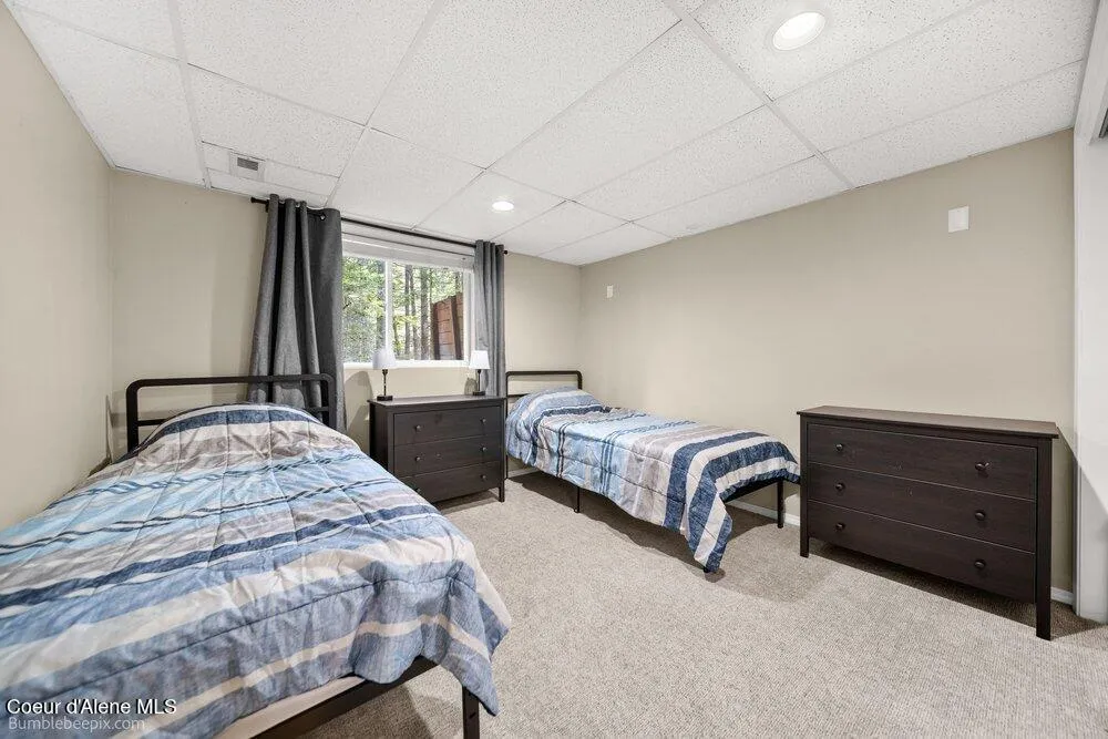 15951 Pinewood Way Hayden, ID 83835
