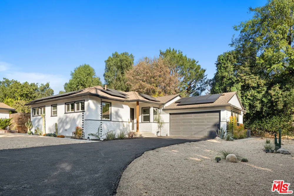 10601 Foothill Boulevard