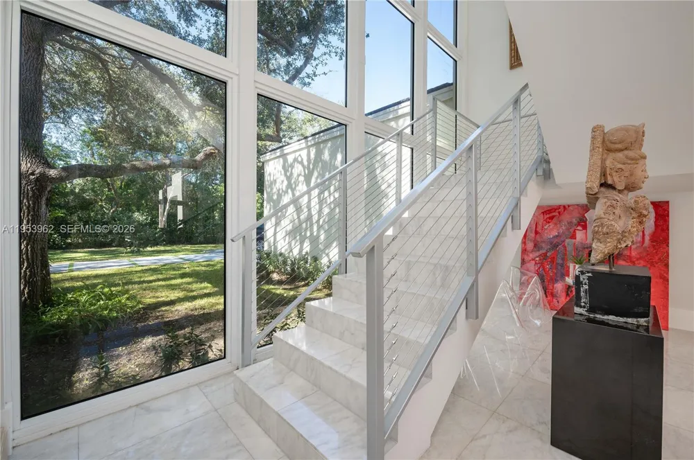 6355 SW 114th St #- Pinecrest, FL 33156