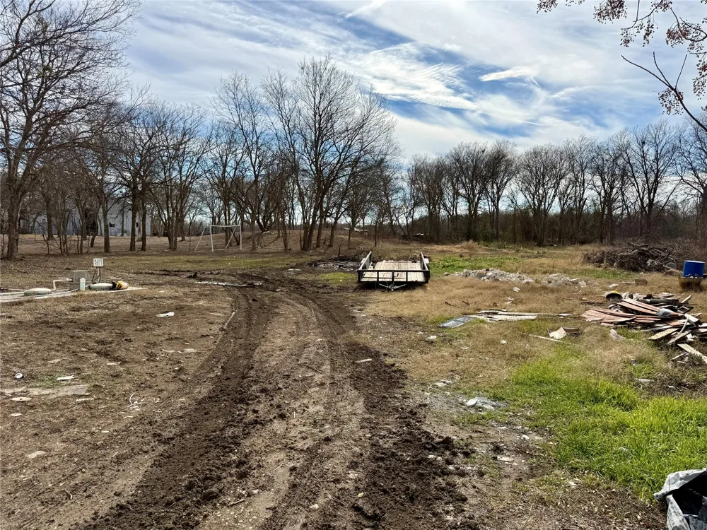 330 Joe Robinson Drive Kyle, TX 78640