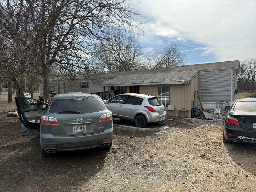 330 Joe Robinson Drive Kyle, TX 78640