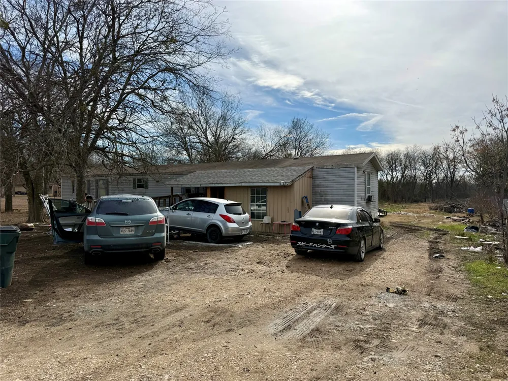 330 Joe Robinson Drive Kyle, TX 78640