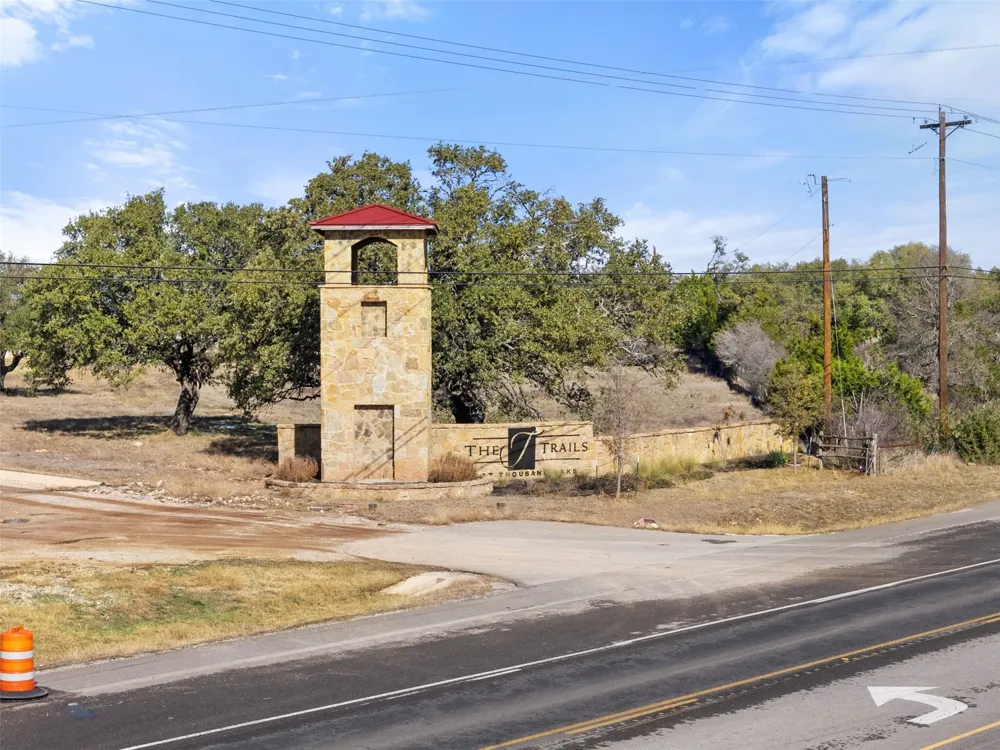 145 Red Hawk Drive Marble Falls, TX 78663