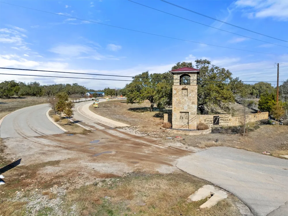 145 Red Hawk Drive Marble Falls, TX 78663