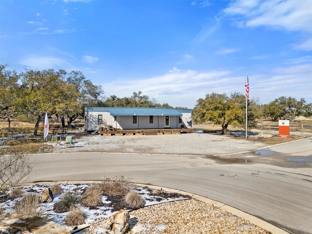 145 Red Hawk Drive Marble Falls, TX 78663