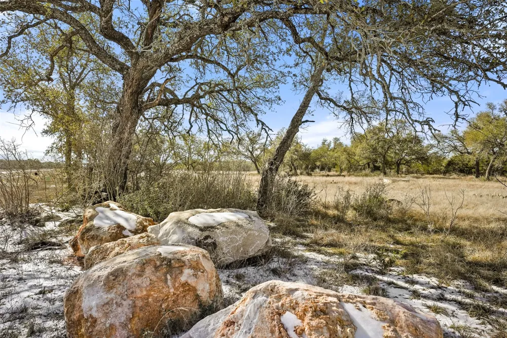 145 Red Hawk Drive Marble Falls, TX 78663