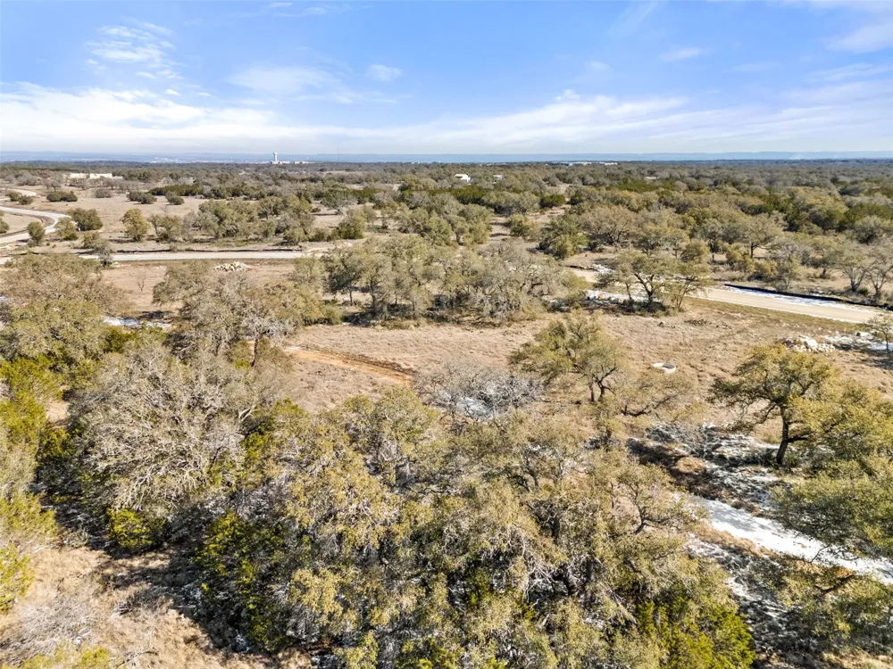 145 Red Hawk Drive Marble Falls, TX 78663
