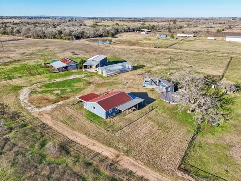 2200 Highway 21 E