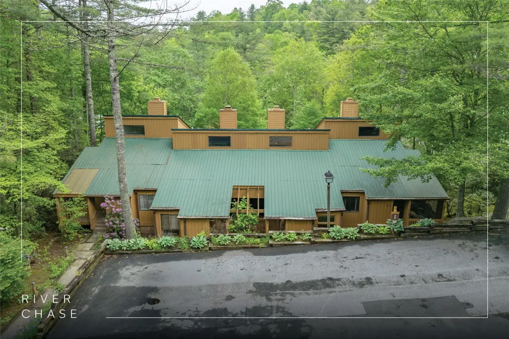 233 Meadow Way #UN1615 Sapphire, NC 28774