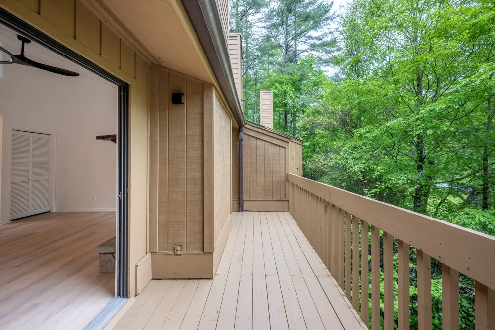 233 Meadow Way #UN1615 Sapphire, NC 28774