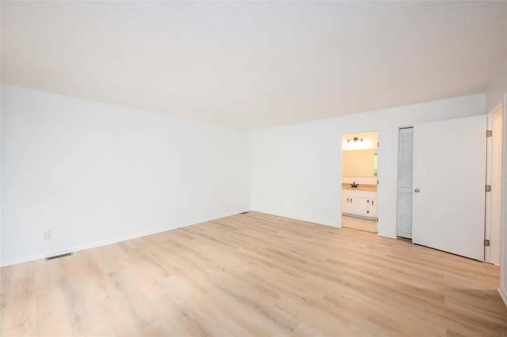 233 Meadow Way #UN1615 Sapphire, NC 28774