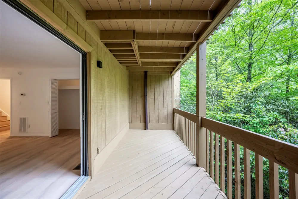 233 Meadow Way #UN1615 Sapphire, NC 28774