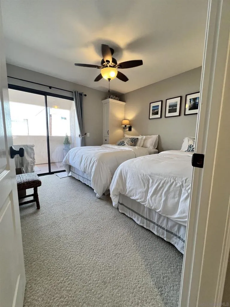 7757 Eads #B4 La Jolla, CA 92037