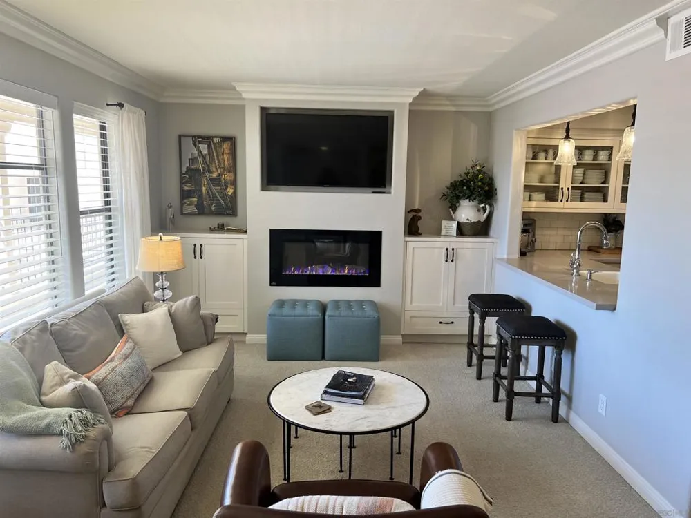 7757 Eads #B4 La Jolla, CA 92037