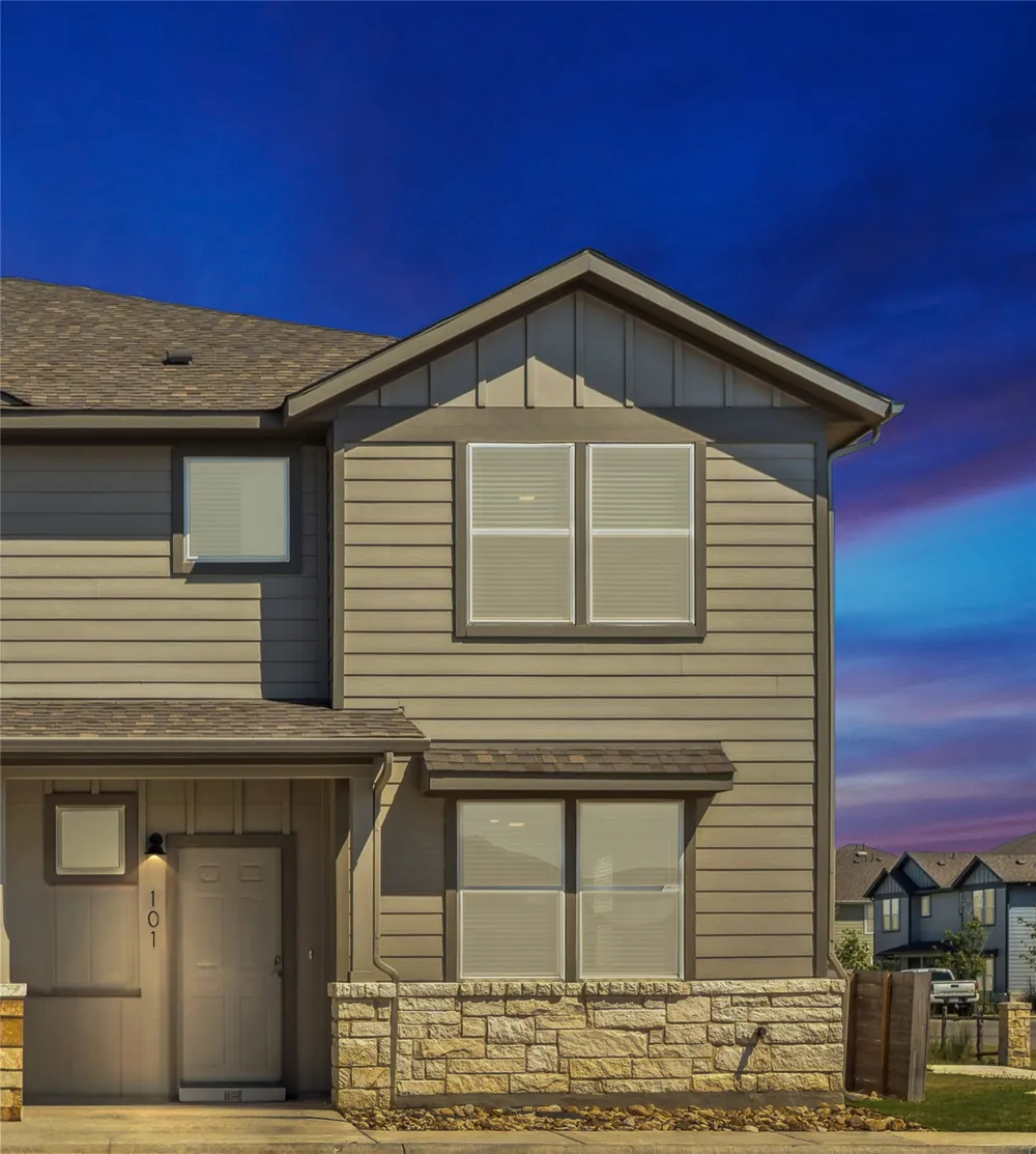 705 Horseshoe Drive #1702 Leander, TX 78641