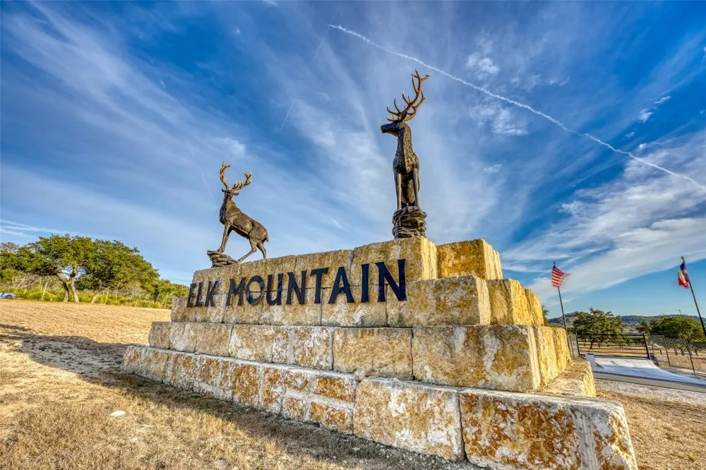 470 Blackbuck Trail Road #46, 47 Pipe Creek, TX 78063