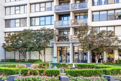 410 W 7th Street #1023
