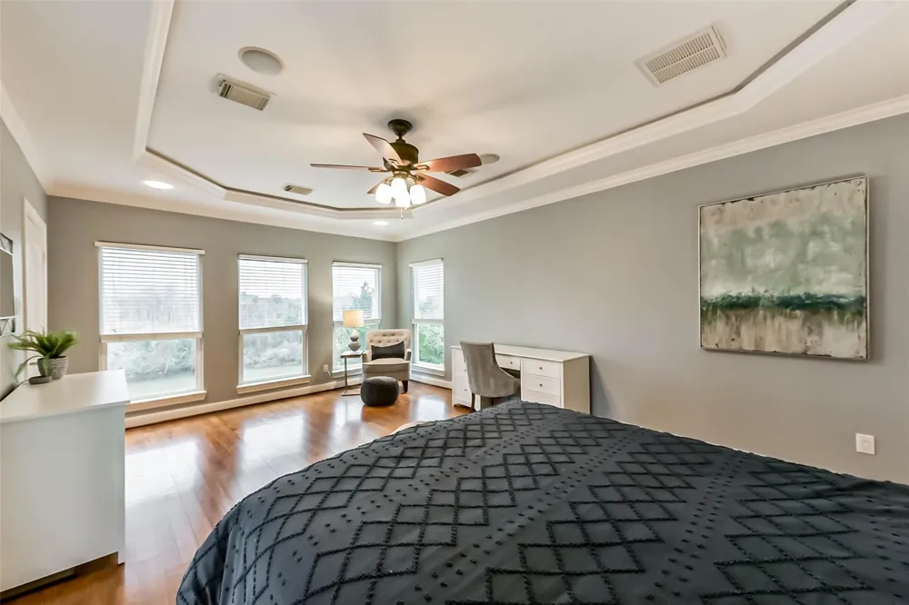3100 Massengale Lane Webster, TX 77598