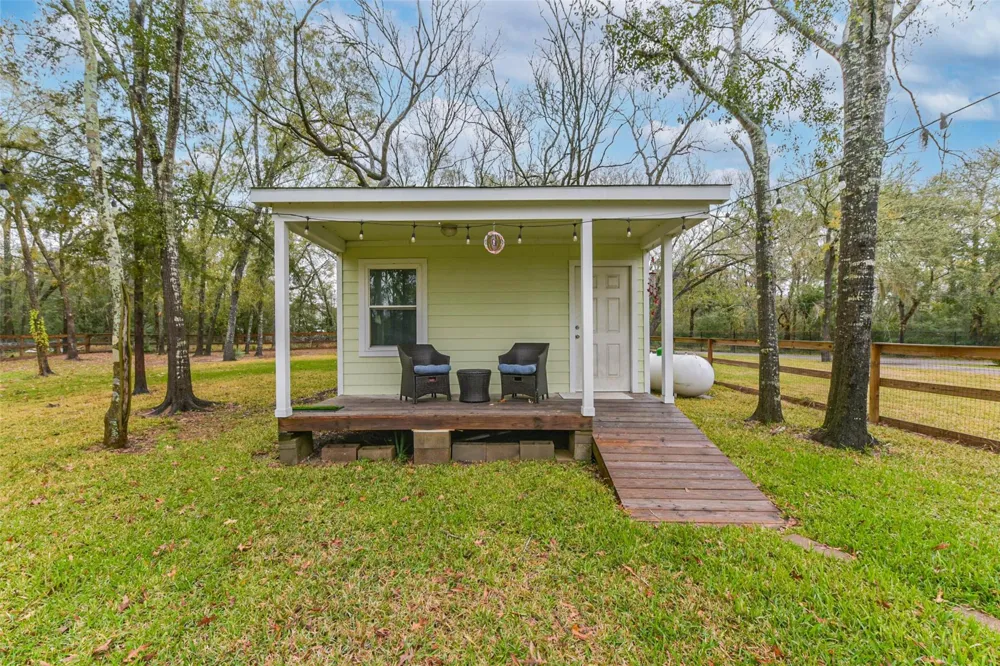 3100 Massengale Lane Webster, TX 77598