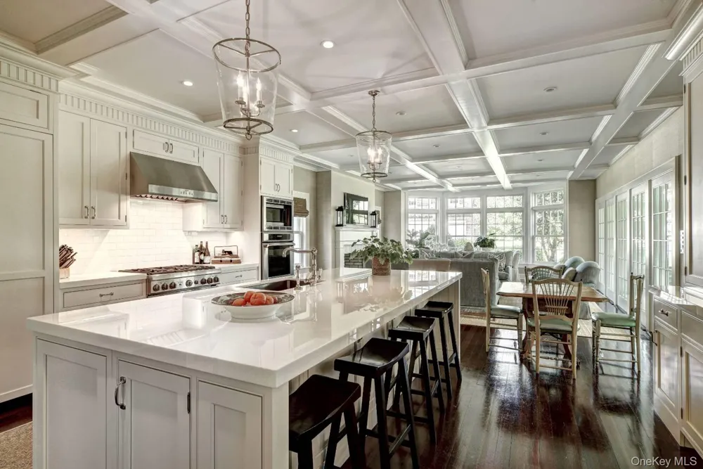 10 Jones Road East Hampton, NY 11937