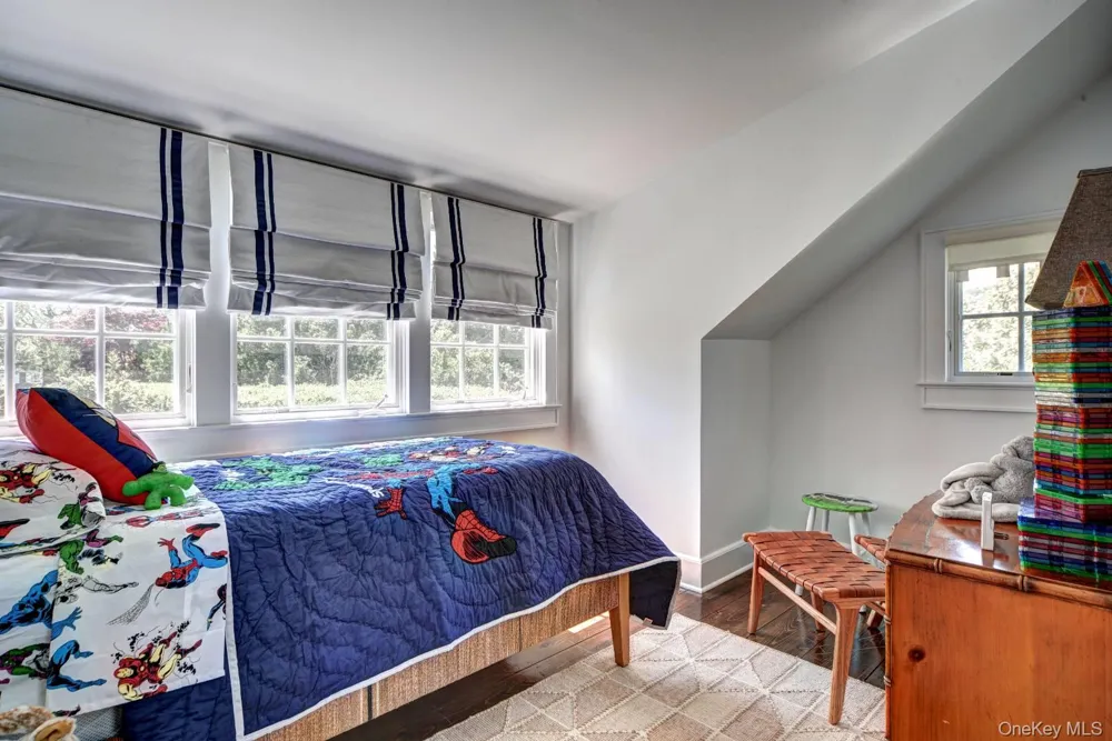 10 Jones Road East Hampton, NY 11937