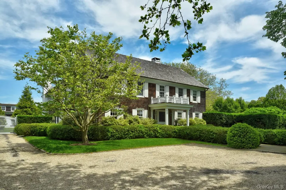 10 Jones Road East Hampton, NY 11937