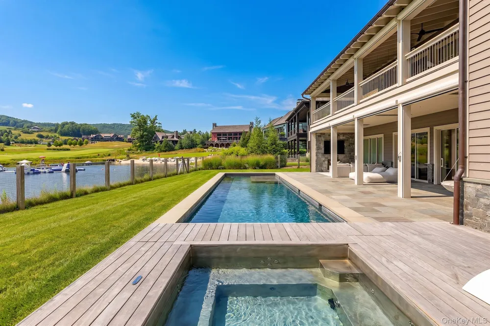 292 Wood Duck Road Amenia, NY 12501