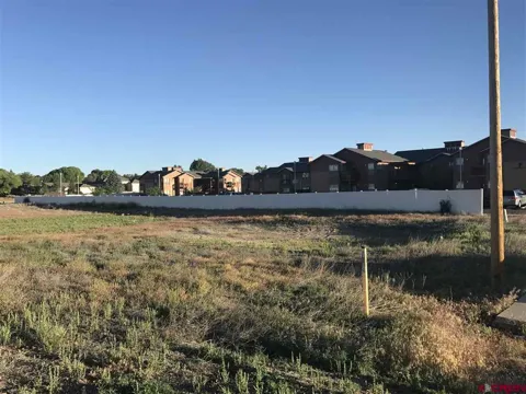 470 Kansas Street