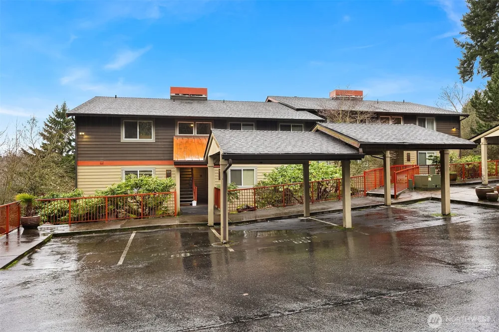 11058 NE 33rd Place #D3