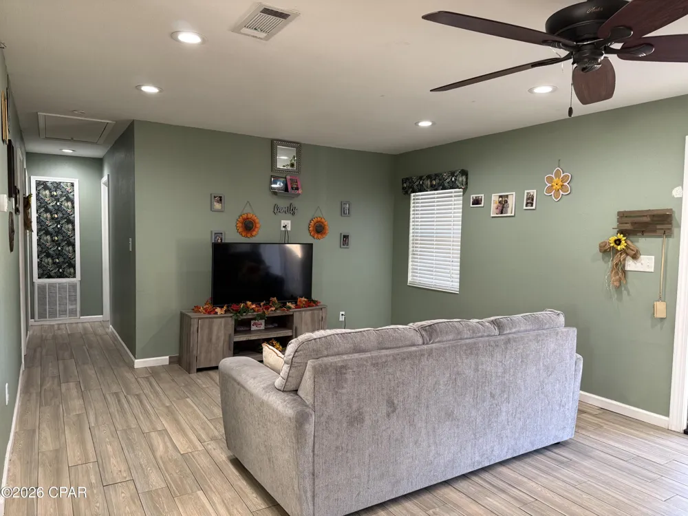 4299 Still Lane Marianna, FL 32448