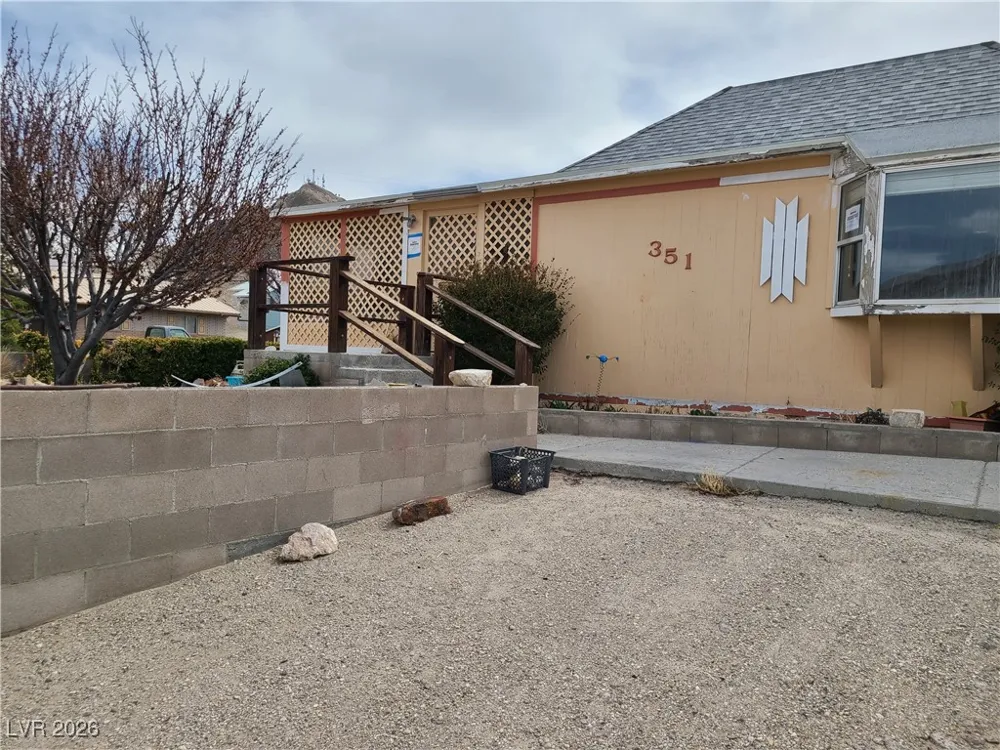 383 S Prospect Street Tonopah, NV 89049