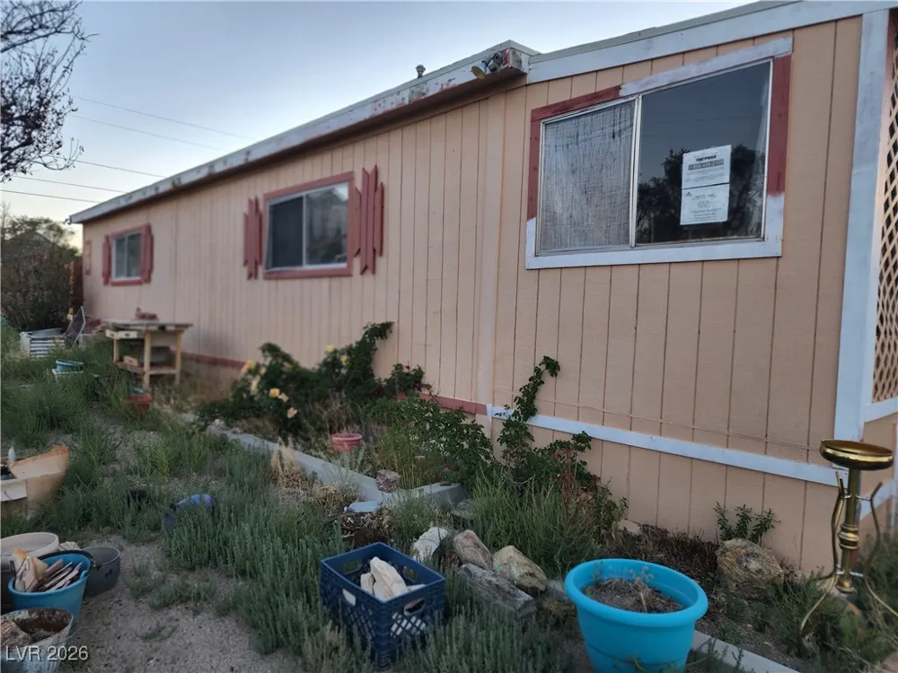 383 S Prospect Street Tonopah, NV 89049
