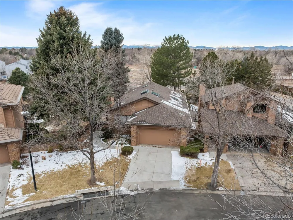 7500 E Dartmouth Avenue #9