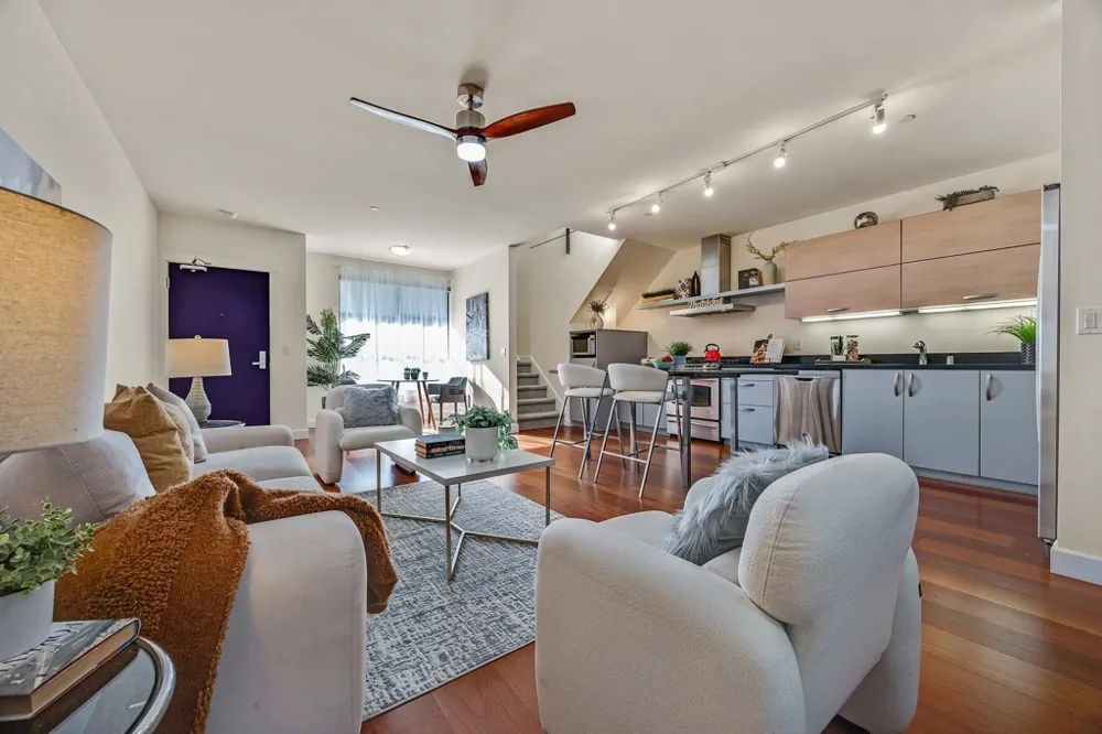 6501 San Pablo Ave #410