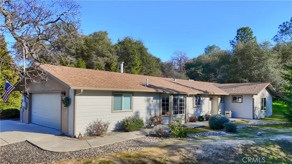 31135 Blue Jay Court