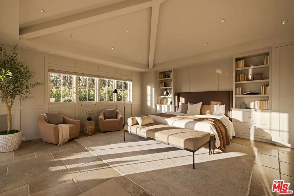 1319 Amalfi Drive Pacific Palisades, CA 90272