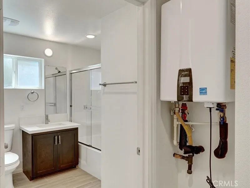 23780 Hemlock Avenue Moreno Valley, CA 92557