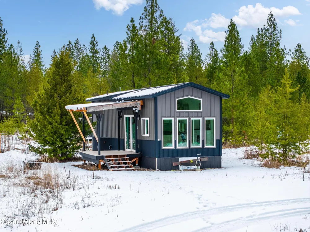 78 WYATT LANE Spirit Lake, ID 83869