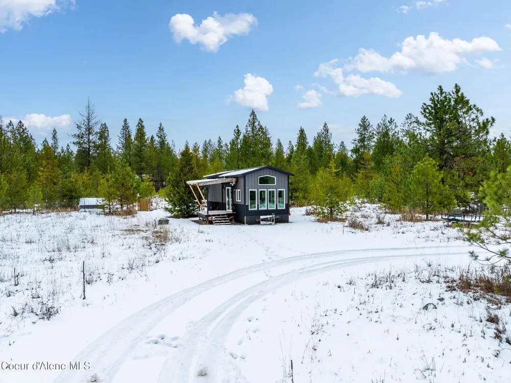 78 WYATT LANE Spirit Lake, ID 83869