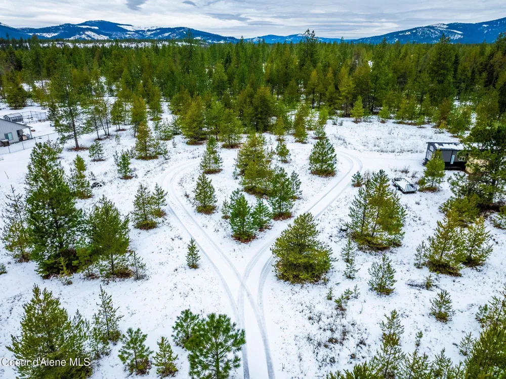 78 WYATT LANE Spirit Lake, ID 83869