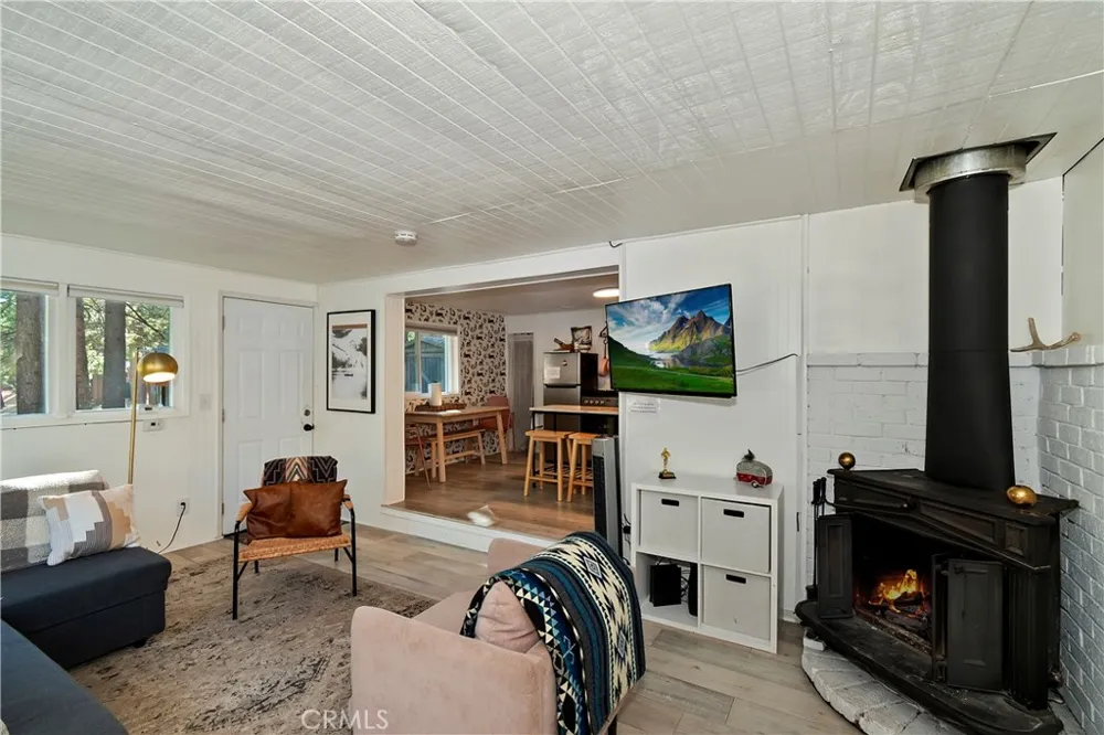 33353 Yukon Drive Green Valley Lake, CA 92341