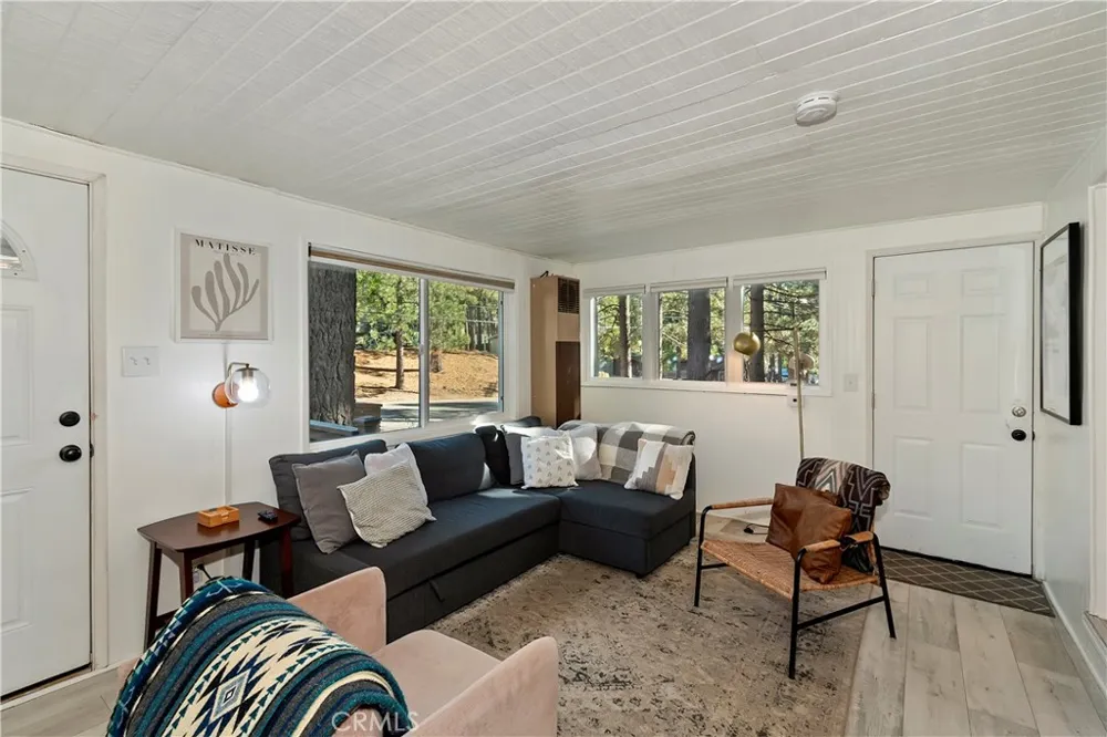 33353 Yukon Drive Green Valley Lake, CA 92341