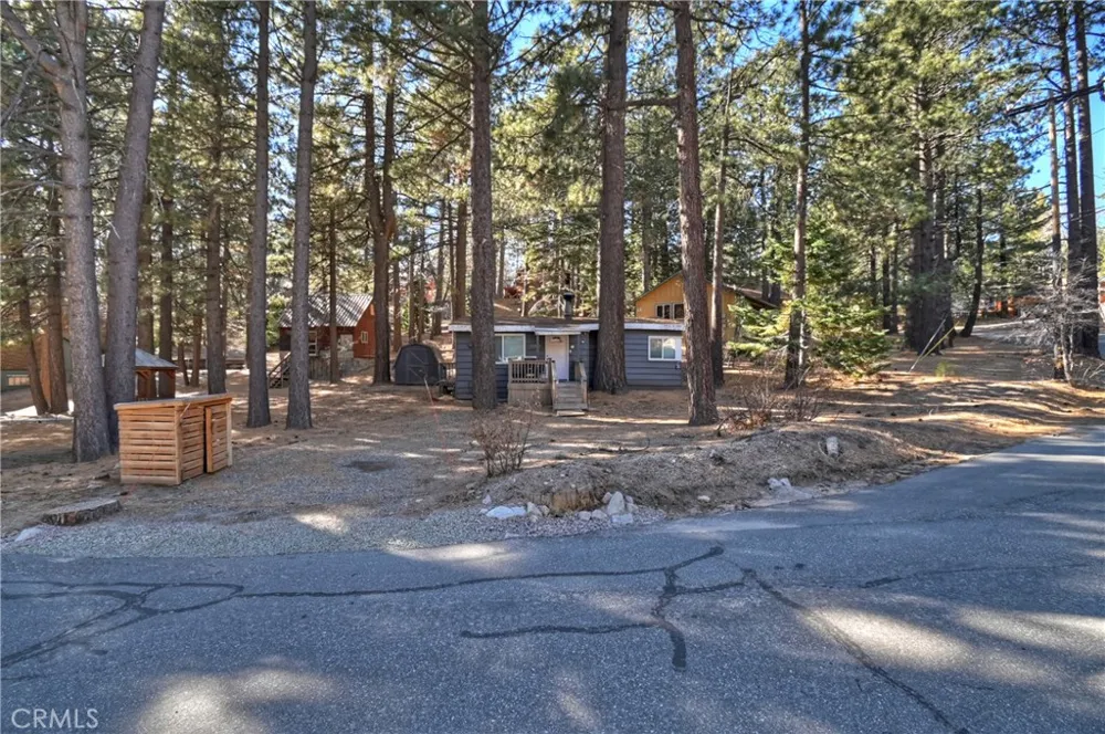 33353 Yukon Drive Green Valley Lake, CA 92341