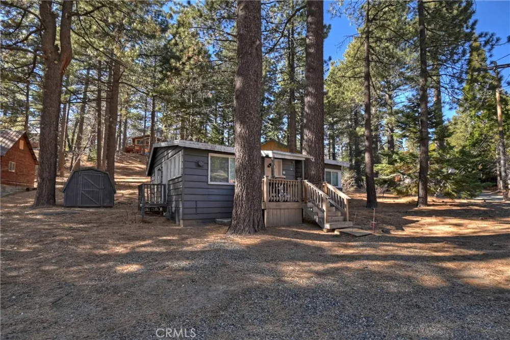 33353 Yukon Drive Green Valley Lake, CA 92341